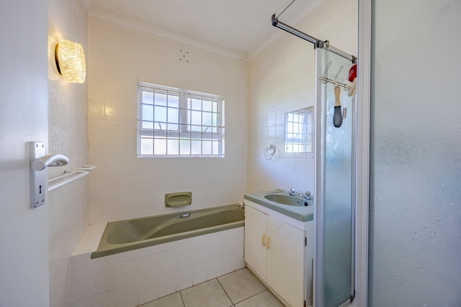 3 Bedroom Property for Sale in Tokai Western Cape